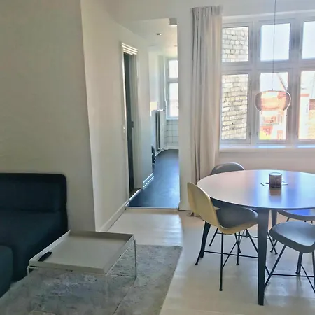 Great 1-br In Great Location - 60 Apartamento *