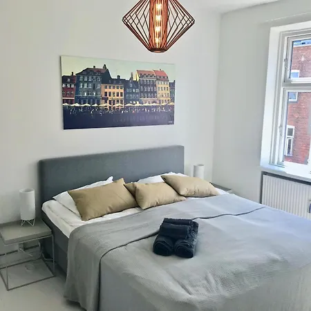 Great 1-br In Great Location - 60 オールフス